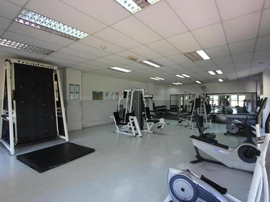Marina Court Kota Kinabalu Sabah By Zizie Homes מראה חיצוני תמונה
